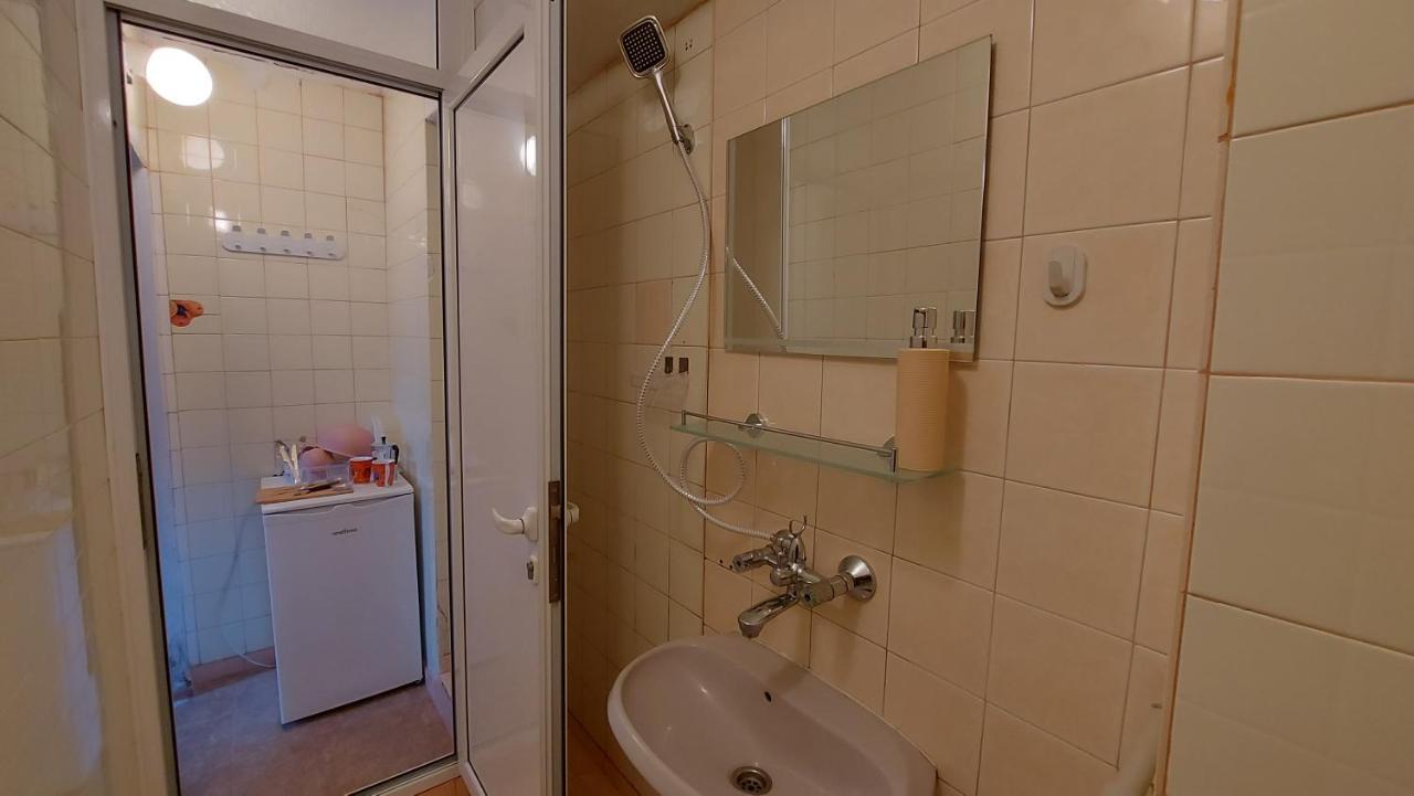 Вила Радеви Obzor Exterior photo